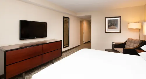 DoubleTree by Hilton Hotel and Suites Charleston Airport Номера Photos