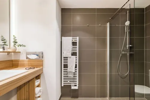 Appart hôtel Q7 Lodge Lyon 7 - Séjours à la nuitée et longues durées Chambres Photos