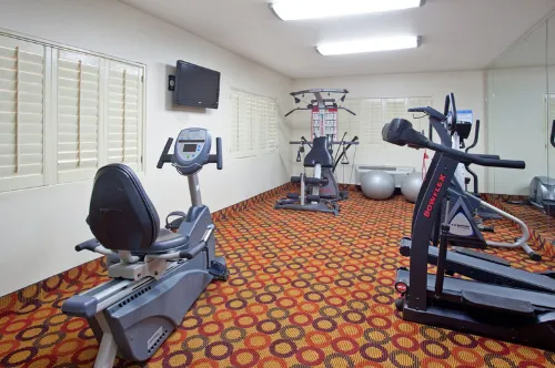 Holiday Inn Express & Suites Rancho Mirage - Palm Spgs Area Leisure & Recreation Photos