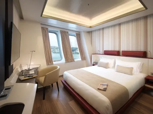 Sunborn Gibraltar Rooms Photos