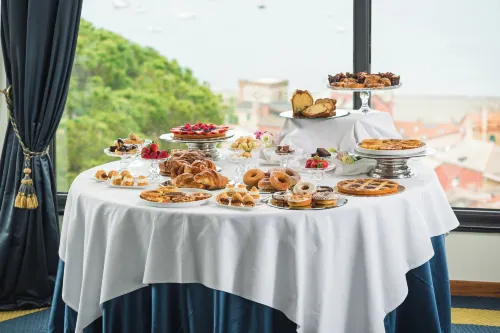Hotel Vis à Vis Питание Photos
