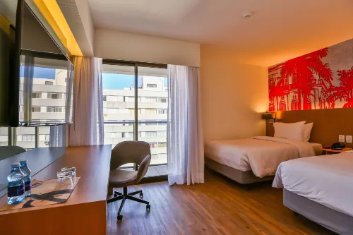 Radisson Red Campinas Huoneet Photos