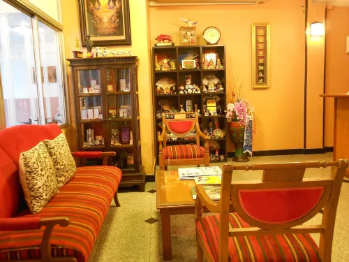 B.S. Court Hotel Sathorn Public Areas Photos