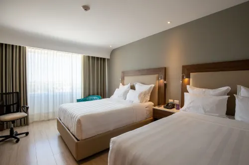 HS Hotsson Hotel Irapuato Zimmer Photos