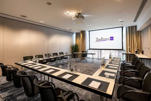 Radisson Blu Royal Hotel, Dublin Business Facilities Photos