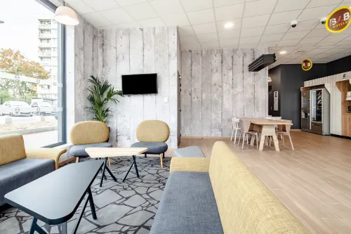 B&B Hotel PARIS GENNEVILLIERS ASNIERES Espaces publics Photos