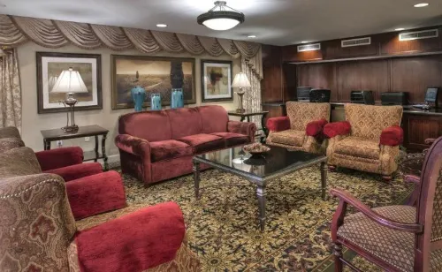 Clarion Collection Hotel Arlington Court Suites Near Hotel Photos