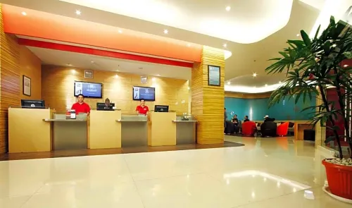 ibis Balikpapan Area Publik Photos