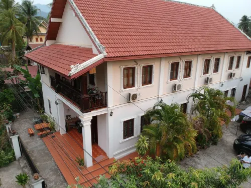 A Tee Guesthouse Featured Photos