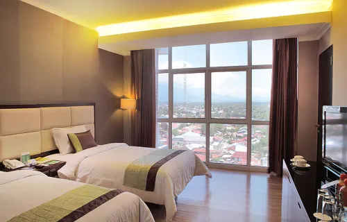 Fox Hotel Gorontalo Photos