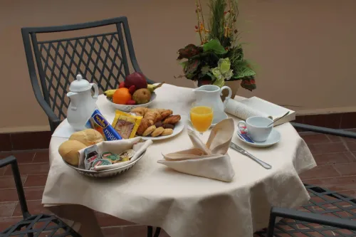 Best Western Grand Hotel Guinigi Dining Photos