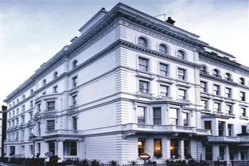 Gem Strathmore Hotel Exterior Photos