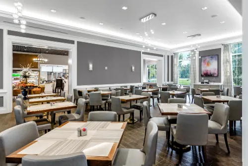 Hilton Columbus at Easton Restauration Photos