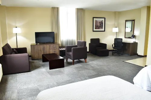 Hampton Inn by Hilton Tampico – Zona Dorada Rooms Photos