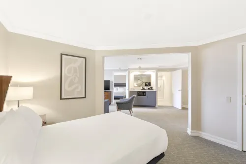 Embassy Suites by Hilton Anaheim Orange Photos