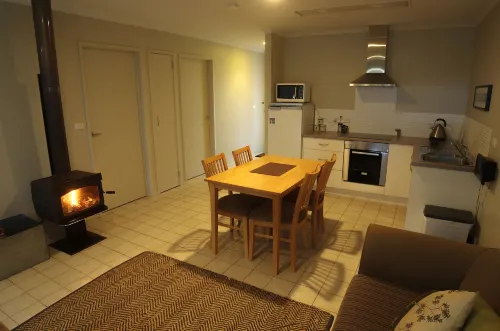 Bruny Island Escapes and Hotel Bruny Photos