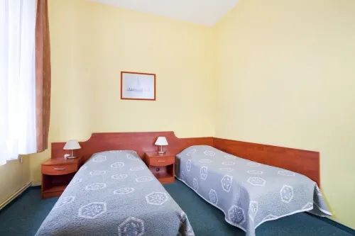 Hotel Kapitan Photos
