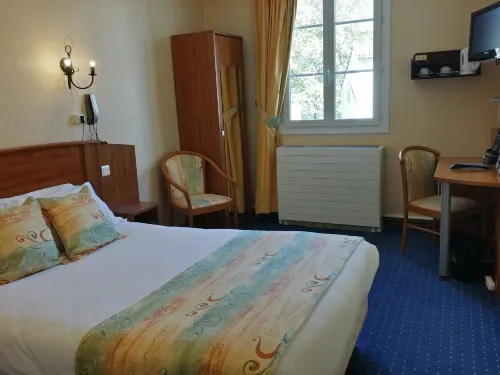 Hôtel Riquet Chambres Photos