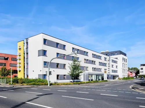 B&B HOTEL Aschaffenburg Exterior Photos