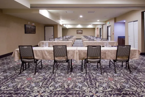 Holiday Inn Express & Suites Salt Lake City West Valley Business Photos