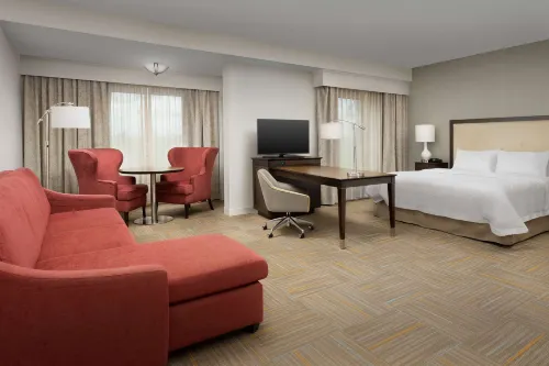 Hampton Inn & Suites by Hilton Phoenix Tempe Rooms Photos
