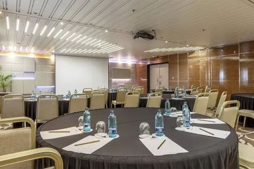 Sunborn Gibraltar Business Facilities Photos