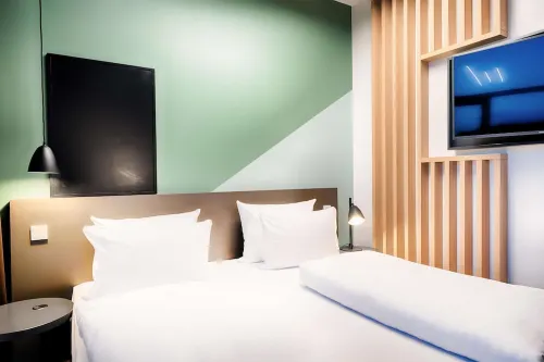 B&B HOTEL München-Moosach Chambres Photos