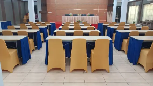 Wonua Monapa Hotel Resort Business Facilities Photos