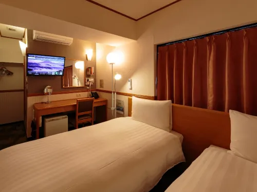 Toyoko Inn Gumma Ota Eki Minami Guchi Photos