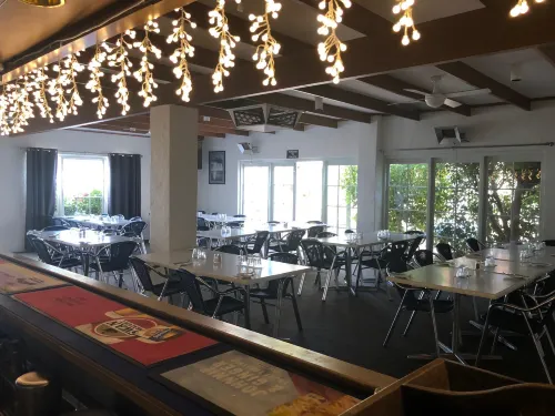 Jurien Bay Hotel Motel Dining Photos