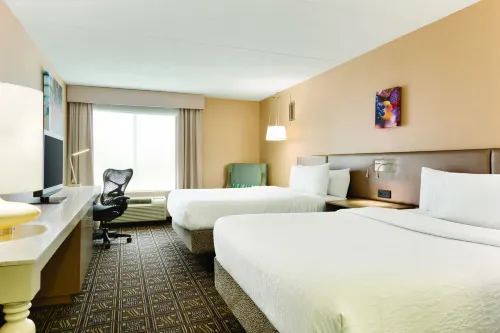 Hilton Garden Inn Niagara-on-The-Lake Rooms Photos