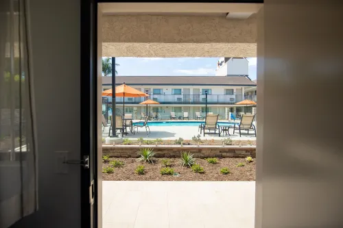 Orange Grove Inn Rooms Photos