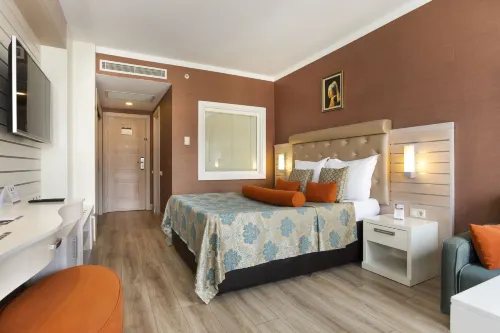 Orange County Kemer Zimmer Photos