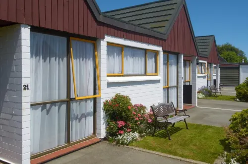 Bavarian Motel Extérieur Photos