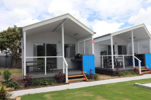 Nobby Beach Holiday Village Eksterior Photos