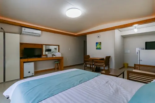 Jeju Cocos Pension Rooms Photos
