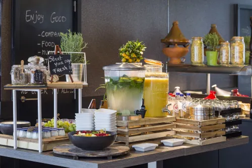 Park Inn by Radisson Leuven Dining Photos