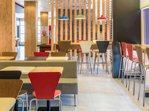 Ibis Jacarei Dining Photos
