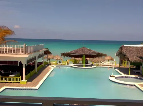 Fun Holiday Beach Resort Loisirs et amusements Photos