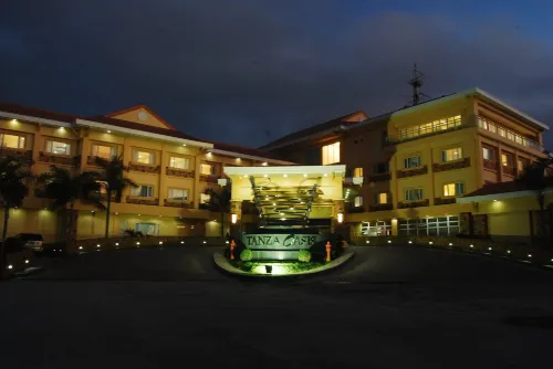 Tanza Oasis Hotel and Resort Cavite Extérieur Photos