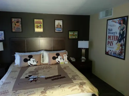 Holiday Inn & Suites Anaheim (1 Blk/Disneyland®) Photos