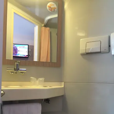 Hôtel Première Classe Montpellier Saint Jean De Védas, La Peyrière Chambres Photos