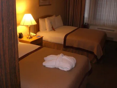 DoubleTree by Hilton Newark Penn Station Photos