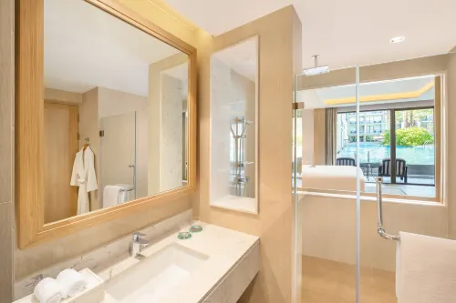 Le Meridien Khao Lak Resort & Spa Chambres Photos