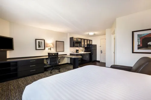 Sonesta Simply Suites Silicon Valley Santa Clara Photos