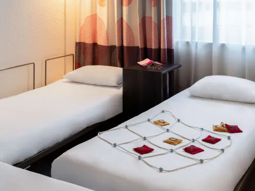 Novotel Paris 17 Kamar Photos
