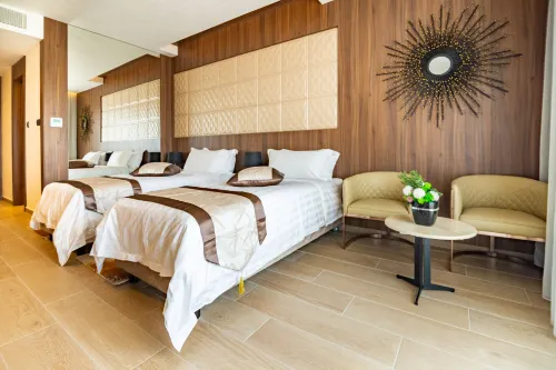 Leonardo Boutique Hotel Larnaca Photos