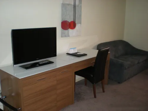 Crest on Barkly Hotel Photos
