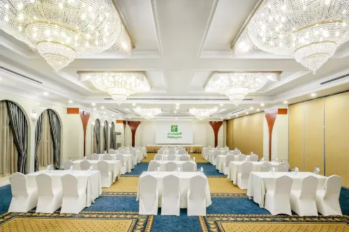 Sunday Hotel Holiday International Dubai Espaces Affaires Photos