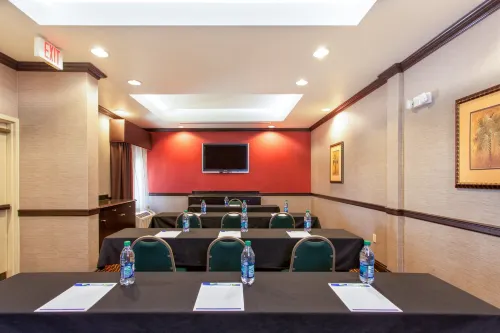 Holiday Inn Express Tampa-Brandon Business Facilities Photos